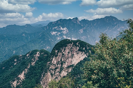 二郎山(不可错过的自然美景——二郎山)